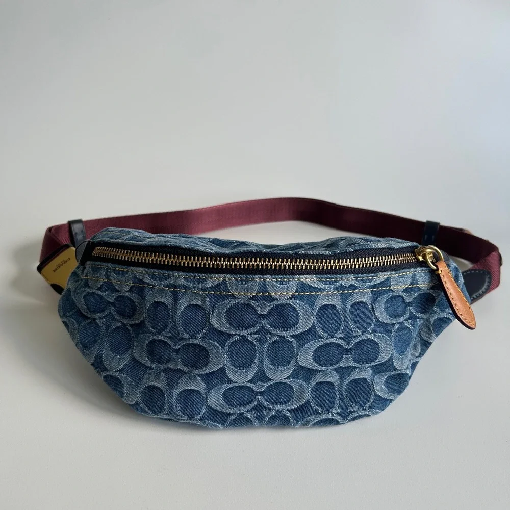 Coach Charter Belt Bag 7 Blue Signature Denim Leather Fanny Pack Excellent